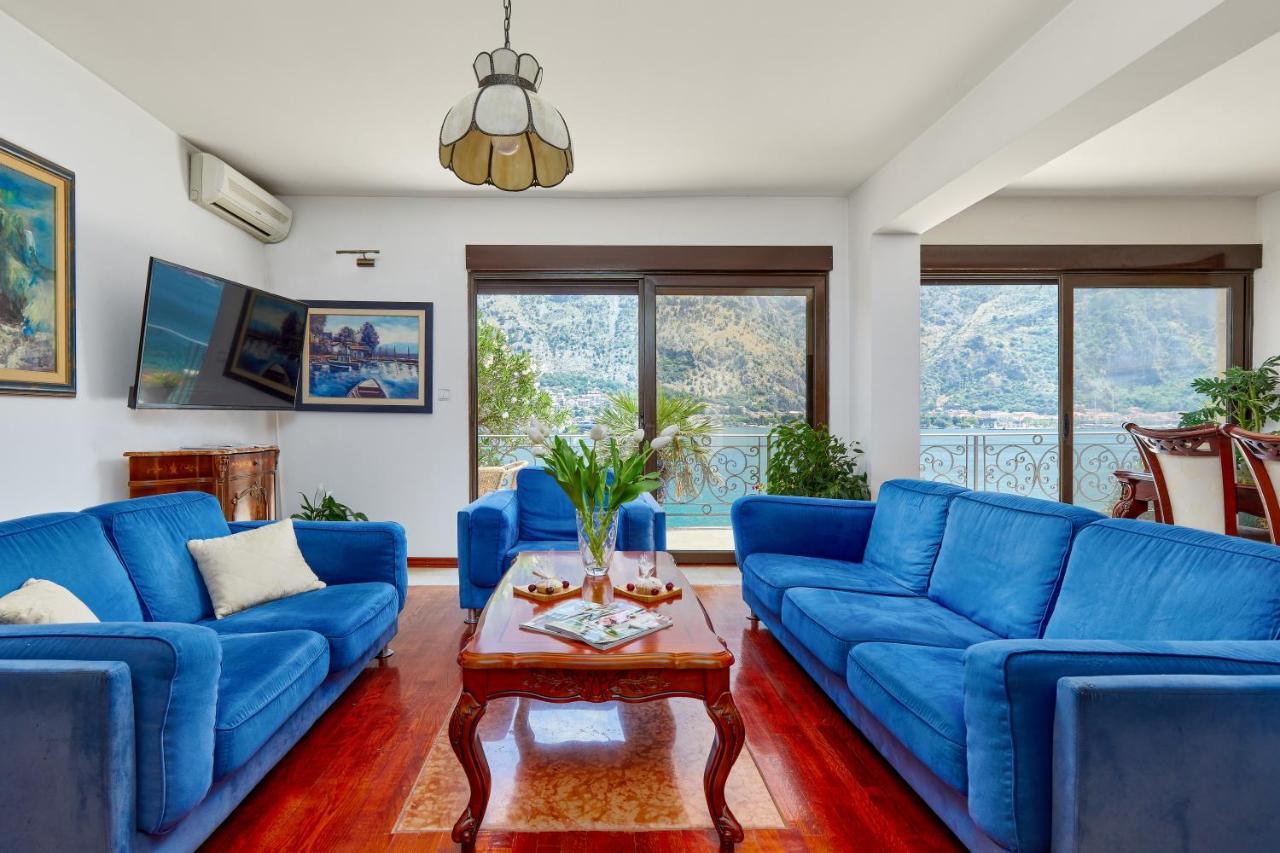 Apartment Aura With Sea View Kotor Luaran gambar